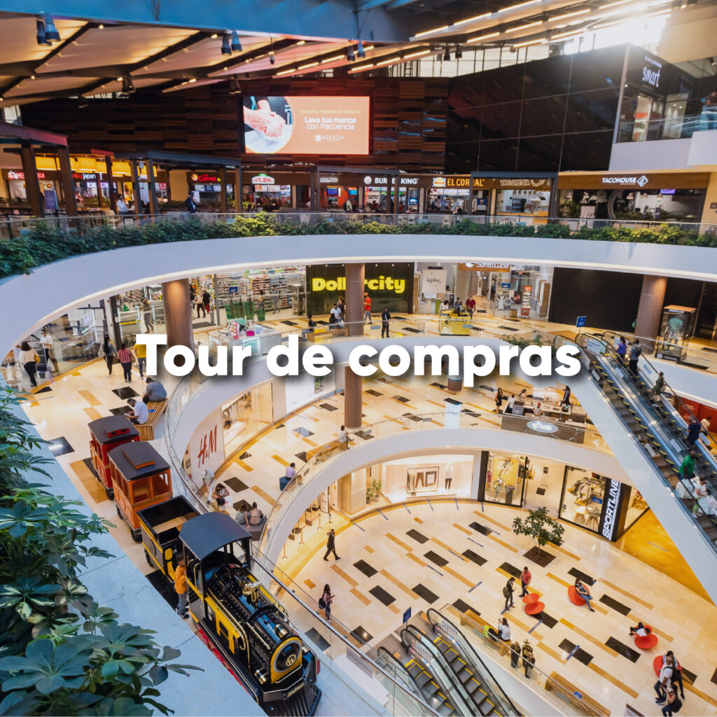 Tour de compras por centros comerciales y mercados locales de Medellín.